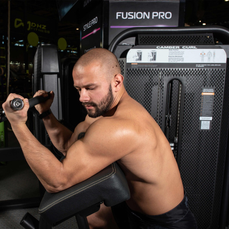 E7030JZ Бицепс-машина сидя. Стек 95 кг