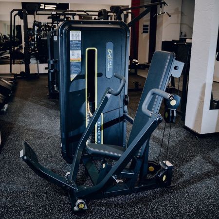 U3008A Жим от груди вертикальный. Стек 109 кг