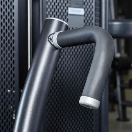 E7008JZ Жим от груди вертикальный. Стек 135 кг