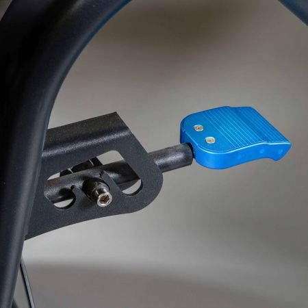 E7008JZ Жим от груди вертикальный. Стек 135 кг