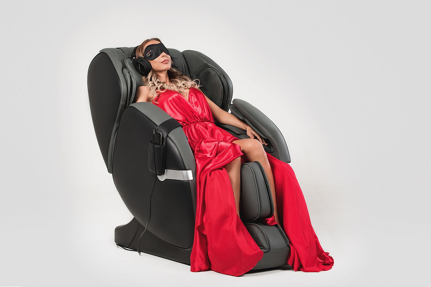 Массажное кресло BetaSonic 2 Braintronics grey-black