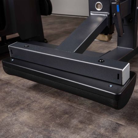 U3026C Трицепс-машина. Имитация отжиманий. Стек 109 кг