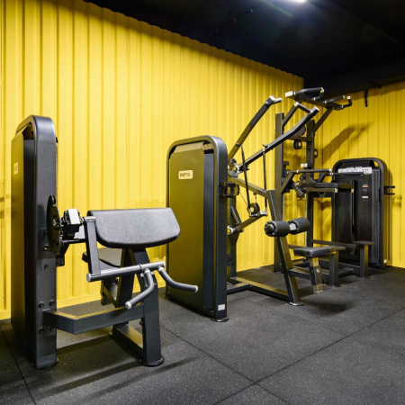 U3035D Тяга сверху. Вертикальный блок. Стек 109 кг