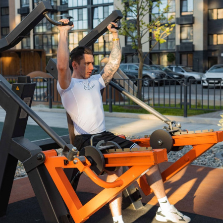 P-1801.1 Уличный тренажер Жим вверх с переменной нагрузкой ZAVODSPORTA