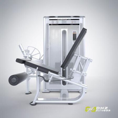 E7002A Разгибание ног сидя.  Стек 110 кг