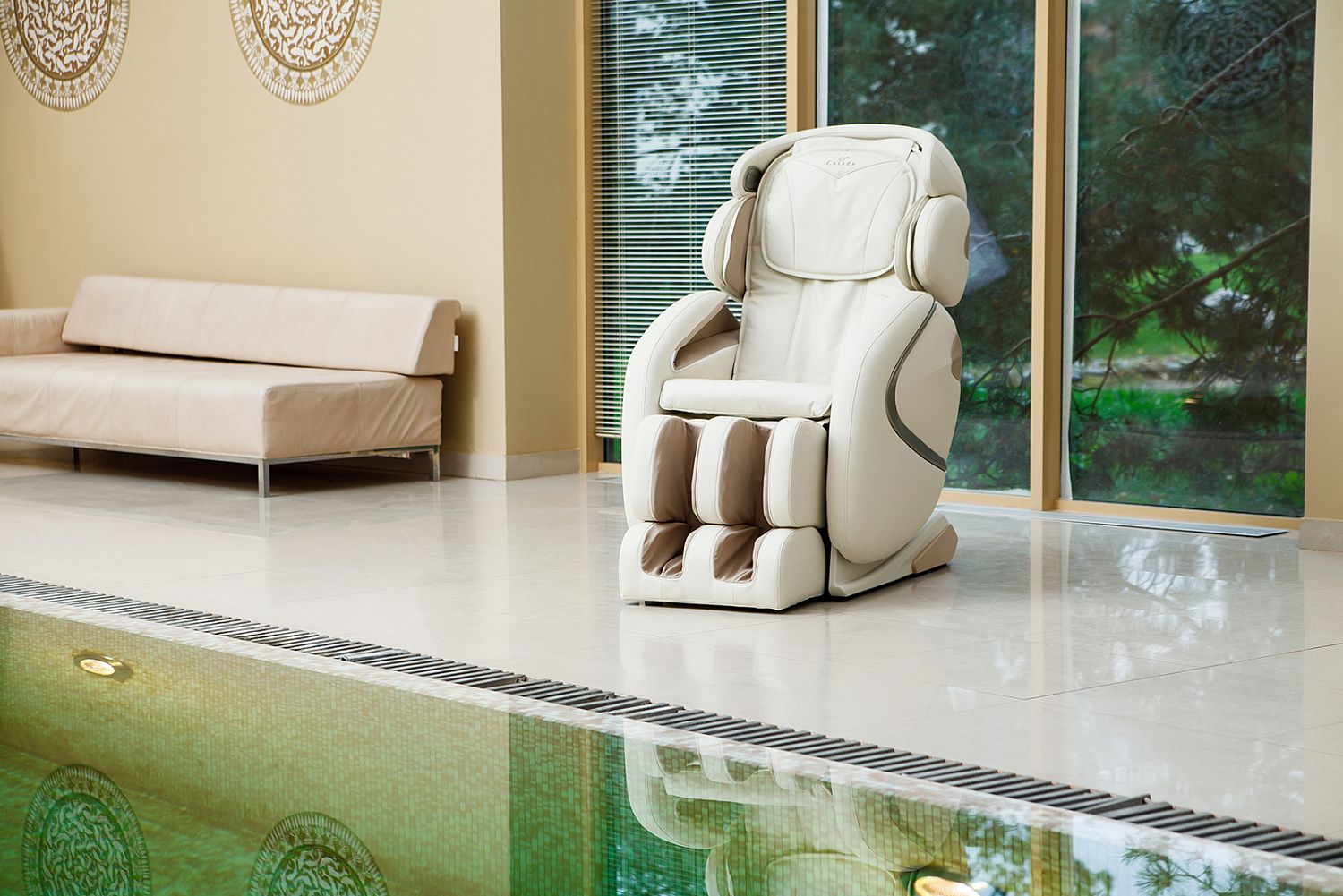 Массажное кресло Hilton 2 cream