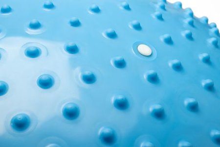 Фитбол массажный Sundays Fitness IR97404 (голубой)