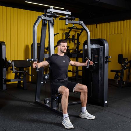 U3007D Баттерфляй - задние дельты. Стек 109 кг