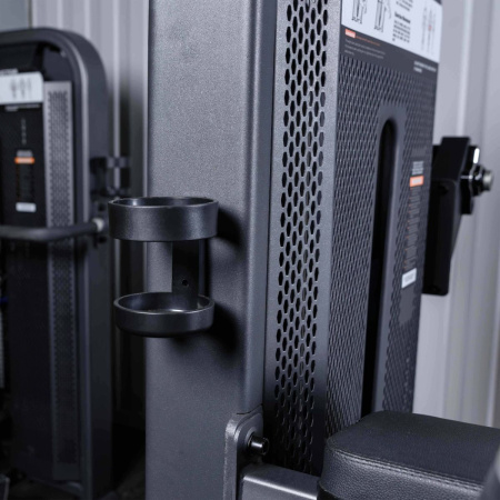 U3024D Глют-машина. Ягодичные. Стек 49 кг