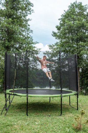 Батут Sundays Champion-D374 (с ограждением)