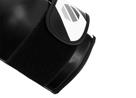 Перчатки тренировочные для спарринга UFC (черные)