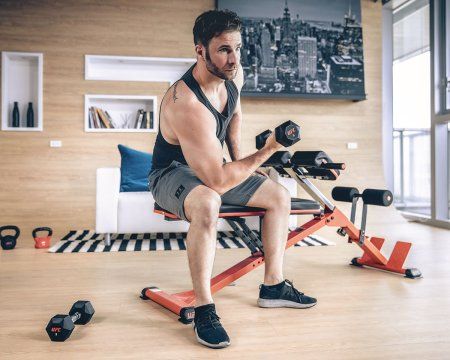 UFC Скамья для пресса и разгибания спины