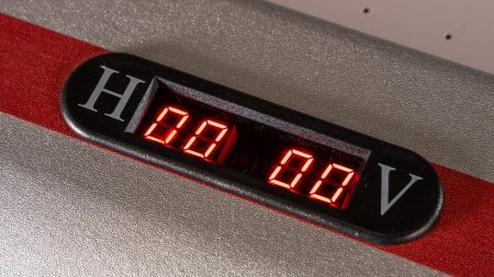 Игровой стол - аэрохоккей "Striker" 6 футов