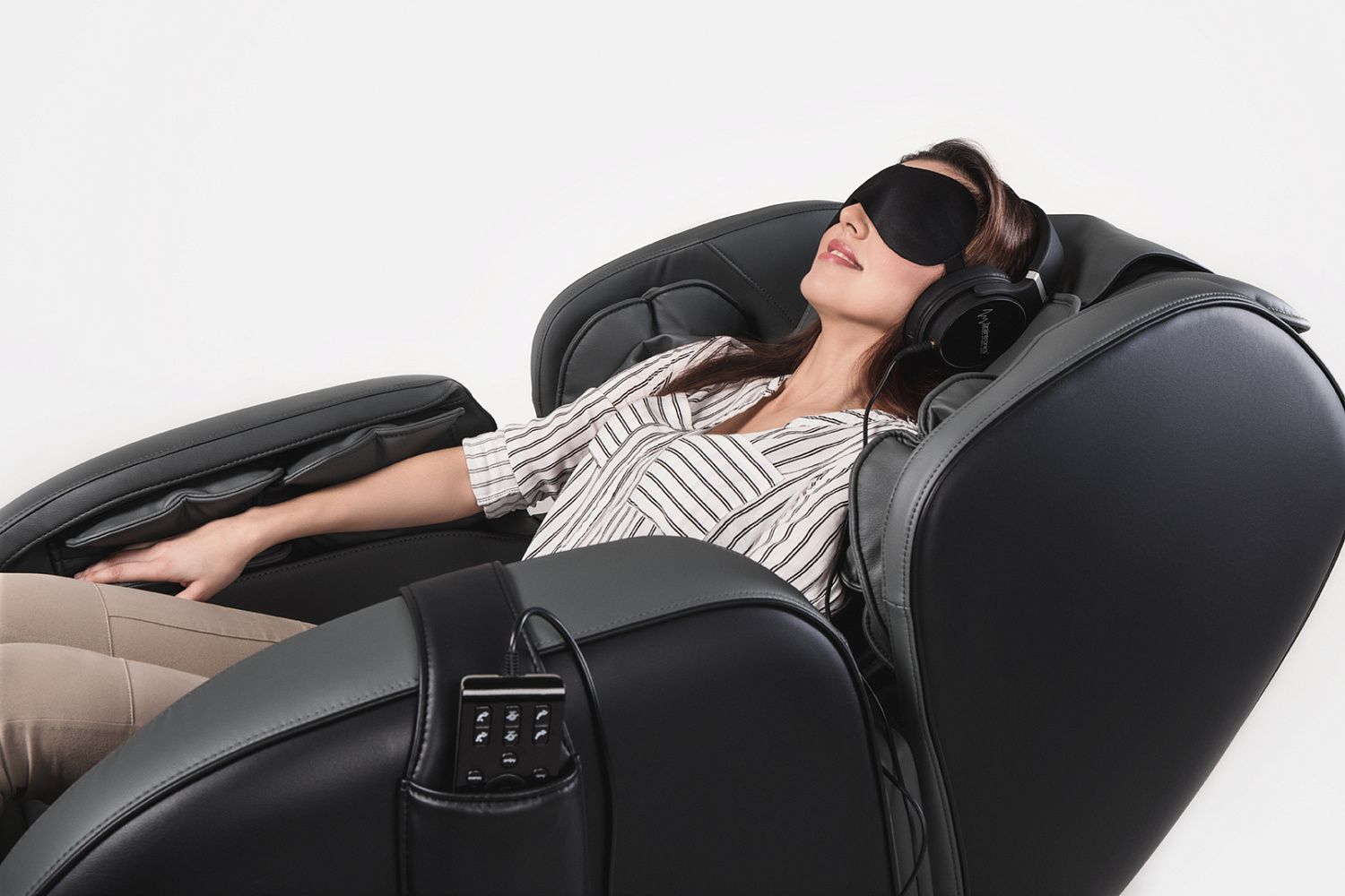 Массажное кресло BetaSonic 2 Braintronics grey-black