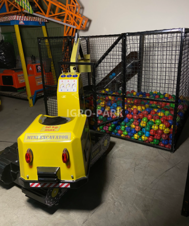 Экскаватор "Mini Excavator" с ограждением и игрой