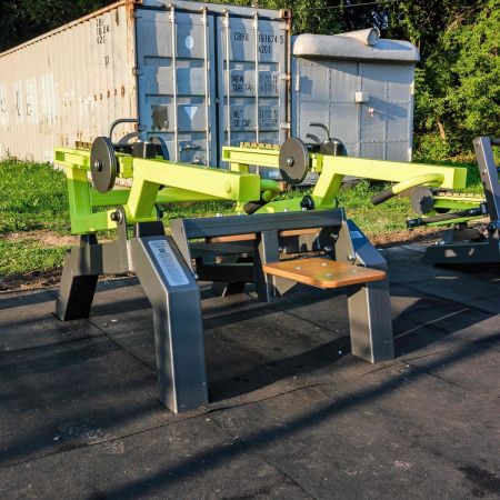 P-1806 Уличный тренажер Трицепс-машина (имитация отжиманий) с переменной нагрузкой ZAVODSPORTA