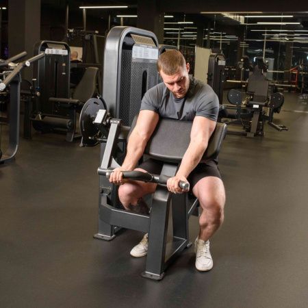 U3030D Бицепс-машина сидя. Стек 64 кг