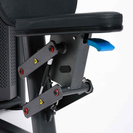 U2004JZ Баттерфляй. Стек 140 кг