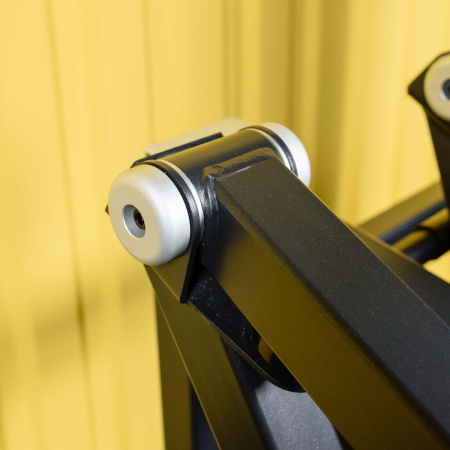 U3034D-JZ Гребная тяга с упором на грудь. Стек 105 кг