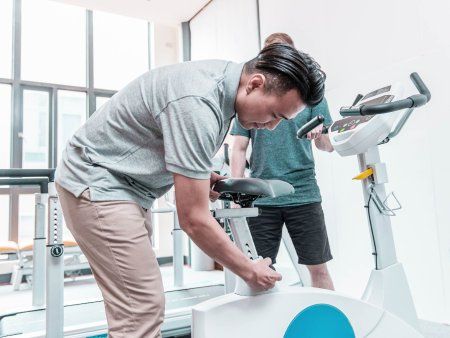 Реабилитационный вертикальный велоэргометр DYACO Medical 7.0U