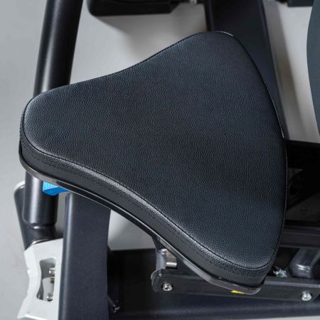 E7008JZ Жим от груди вертикальный. Стек 135 кг