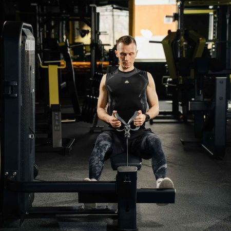 E7033 Гребная тяга. Горизонтальный блок. Стек 110 кг