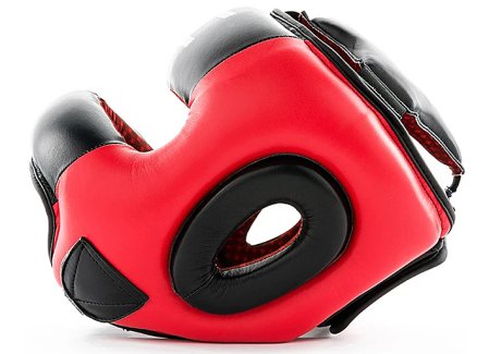 Шлем с бампером UFC