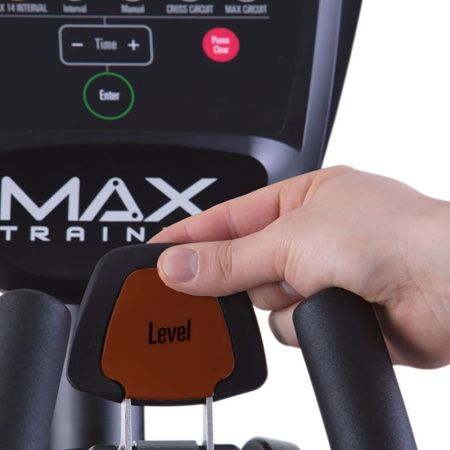 Эллиптический тренажер OCTANE MAX TRAINER MTX (111950-001/112500-011)