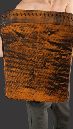 Макивара изогнутая «DIKO FILIPPOV» из буйволиной кожи 1.2 кг