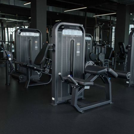 U3001D Сгибание ног лежа. Стек 94 кг