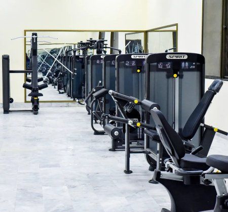 Тяга сверху, с фиксацией SPIRIT SP-3522 со стеком 109 кг