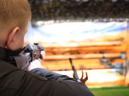 Страйкбольный тир "Атака Зомби"