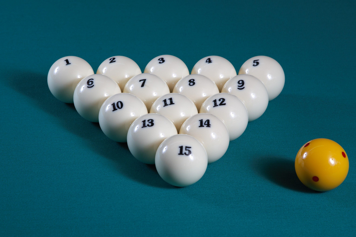 Комплект шаров 67 мм "Super Aramith Pro Tournament"